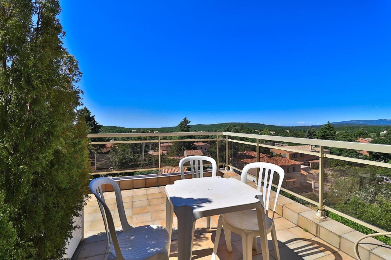 Hotel Logis Le Relais Imperial Saint-Vallier-de-Thiey Esterno foto