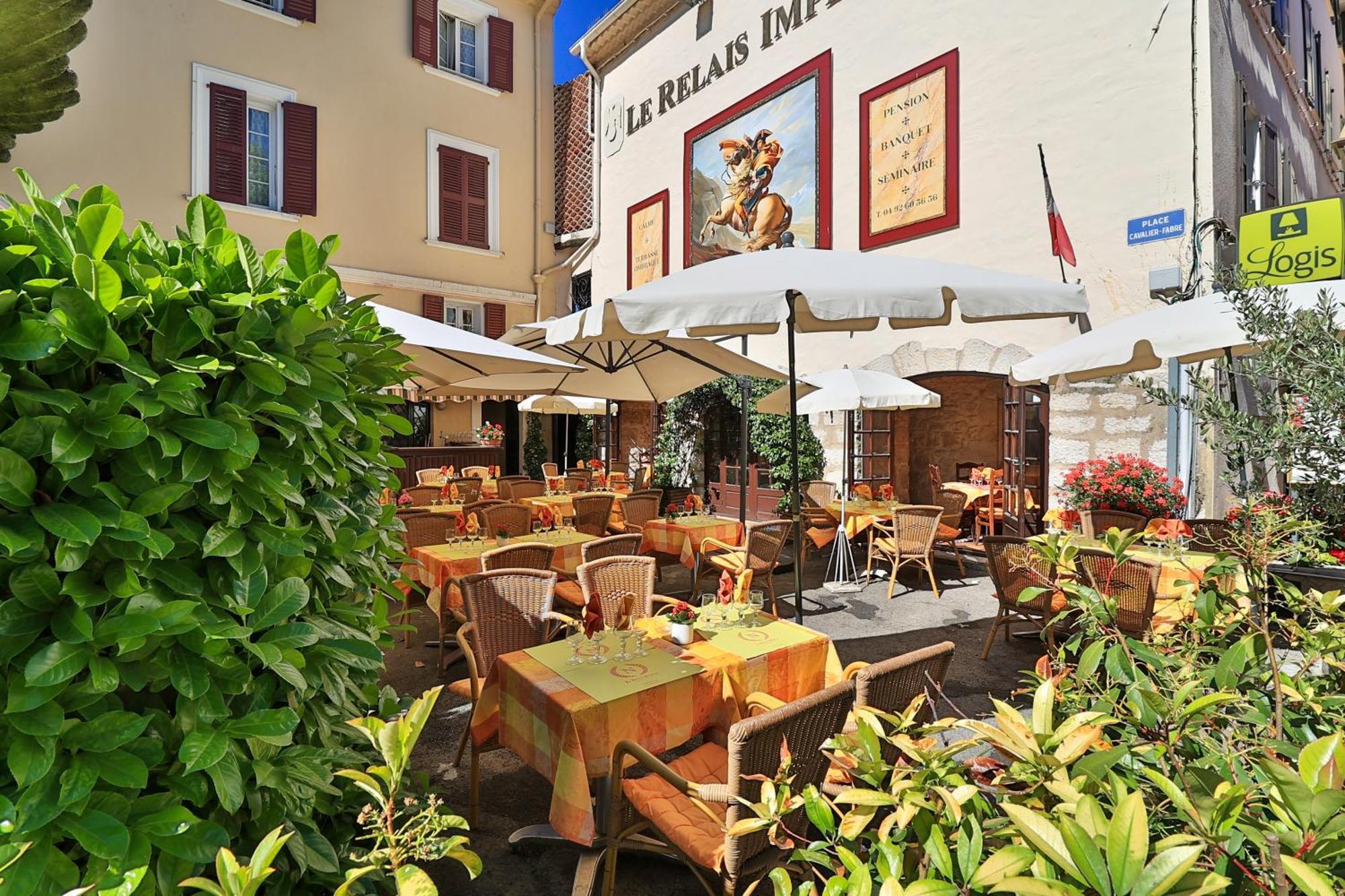 Hotel Logis Le Relais Imperial Saint-Vallier-de-Thiey Esterno foto